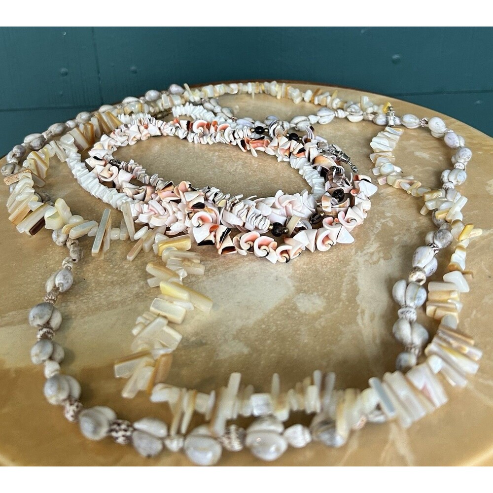 Vintage Seashell Jewelry 5 Pc Lot Puka Shell Mother Of Pearl Beach Mermaidcore